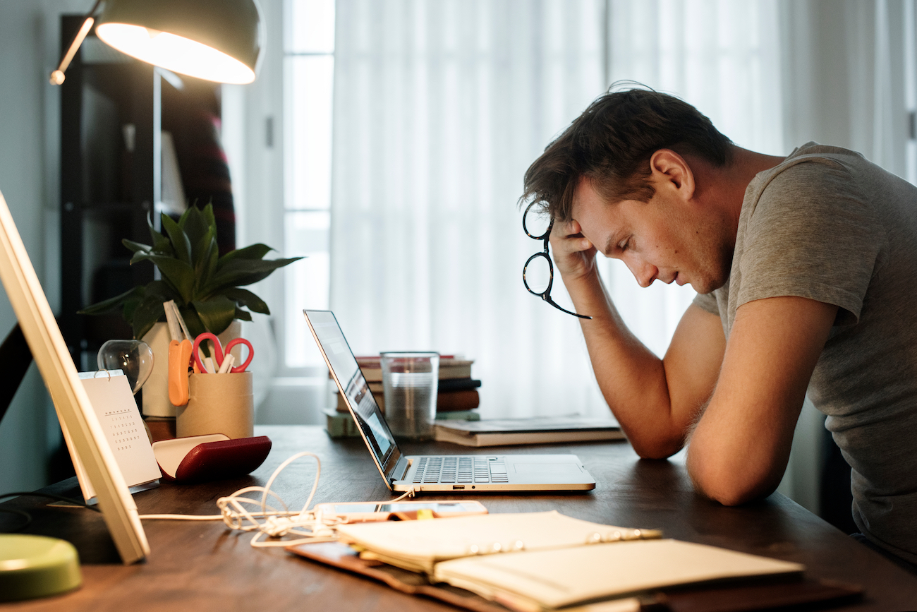 Top 7 Ways To Help Employees Avoid Feeling Overwhelmed At Work